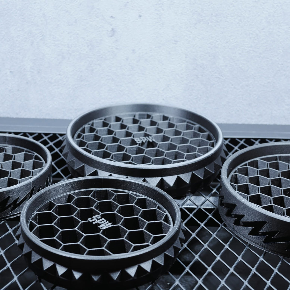 DUAL MESH TRAY STUD｜SIZE M（受け皿）