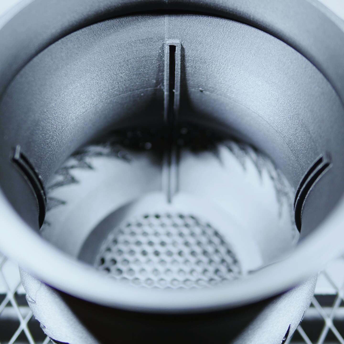 POT THUNDER SIZE L（5号サイズ鉢）